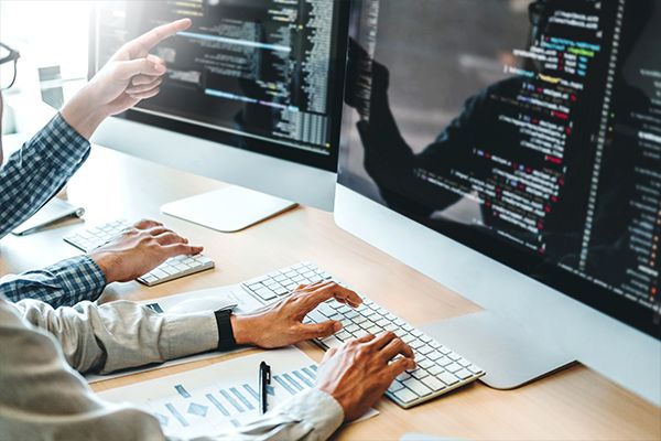 Les solutions d’infrastructure informatique proposées par DIGITAL HOUSE GROUP sont déployées en cohérence avec les process BIM et PLM 